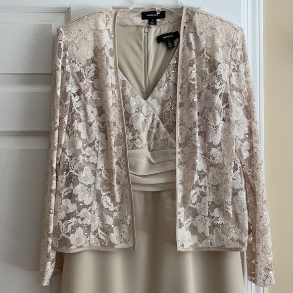 R&M Richards Dress - Picture 2 of 7